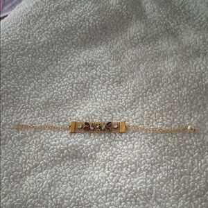 Elegant Gold Bracelet with Multicolor Accents